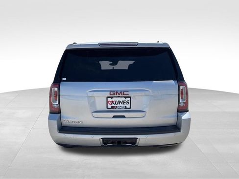 Used 2019 GMC Yukon SLT w/ Open Road Package AWD/4WD image 8
