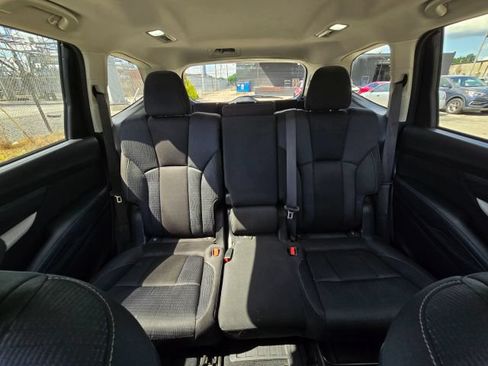 Used 2019 Subaru Ascent Premium AWD/4WD image 19