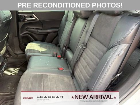 Used 2023 Mitsubishi Outlander SE Black Edition AWD/4WD image 19