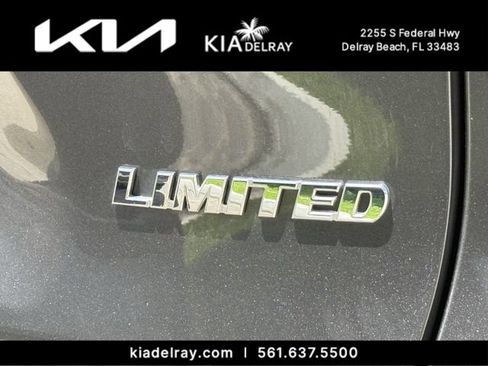 Used 2023 Toyota RAV4 Limited FWD image 10