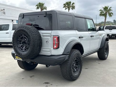 New 2026 Ford Bronco Badlands AWD/4WD image 6