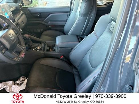 Used 2025 Toyota Tacoma TRD Pro AWD/4WD image 9