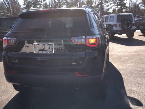 New 2026 Jeep Compass Latitude image 7