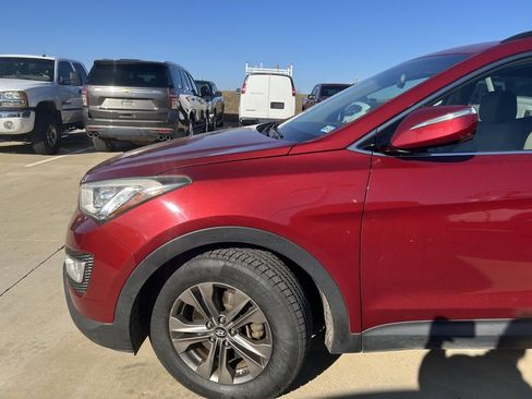 Used 2013 Hyundai Santa Fe Sport image 2