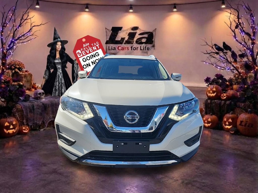 Used 2018 Nissan Rogue SV AWD/4WD image 9