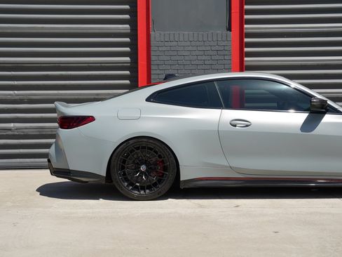 Used 2023 BMW M4 CSL RWD image 5