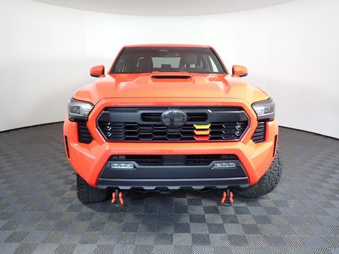 Used 2024 Toyota Tacoma TRD Sport AWD/4WD image 10