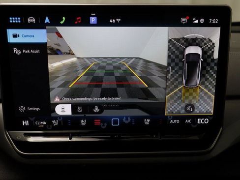 New 2025 Volkswagen ID.4 Pro S Plus image 10