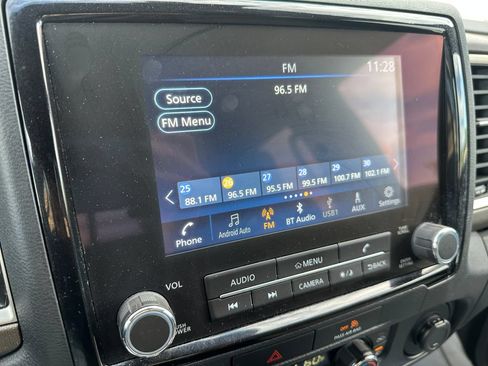 Used 2022 Nissan Frontier SV AWD/4WD image 13