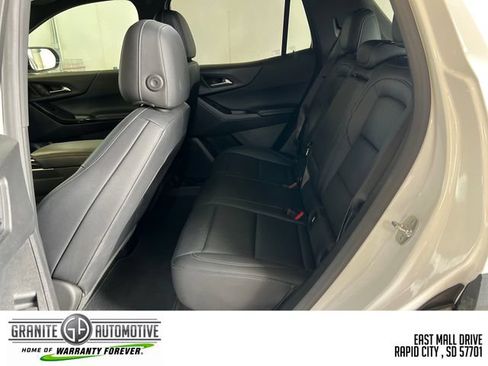 Used 2025 Chevrolet Equinox LT w/ Convenience Package II FWD image 25