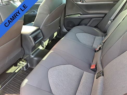 Used 2020 Toyota Camry LE image 23