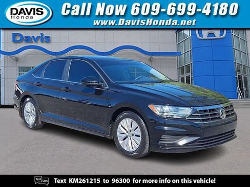 Used 2019 Volkswagen Jetta S w/ Driver Assistance Package FWD image 1