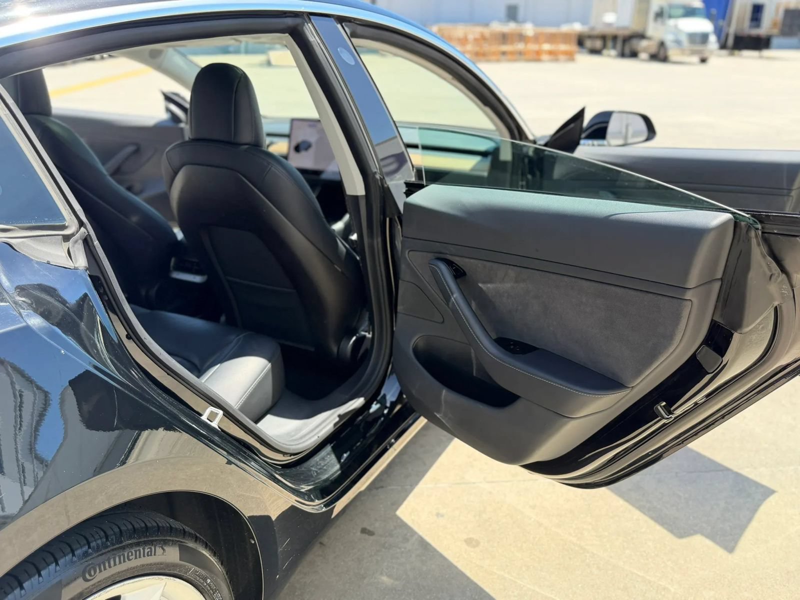 Used 2020 Tesla Model 3 Long Range AWD/4WD image 21