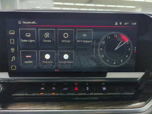 Used 2022 GMC Sierra 1500 Elevation w/ LPO, Elevation Black Package AWD/4WD image 24