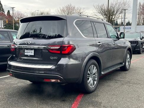 Used 2024 INFINITI QX80 Luxe image 9