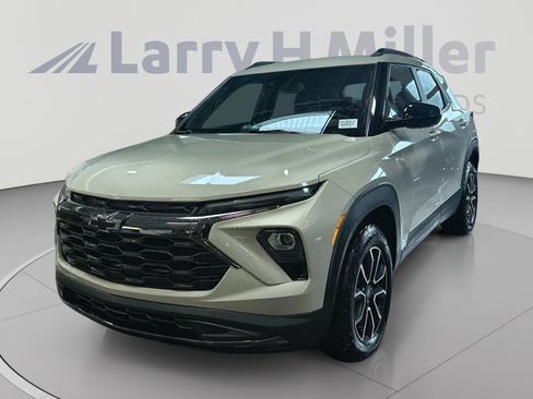New 2026 Chevrolet TrailBlazer ACTIV w/ Convenience Package AWD/4WD image 3