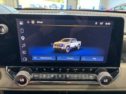Used 2025 Chevrolet Colorado ZR2 w/ Technology Package AWD/4WD image 41