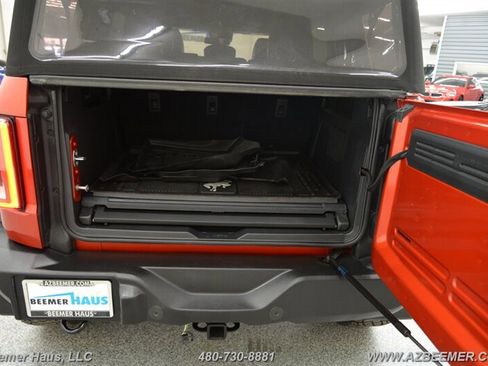Used 2024 Ford Bronco Wildtrak image 37