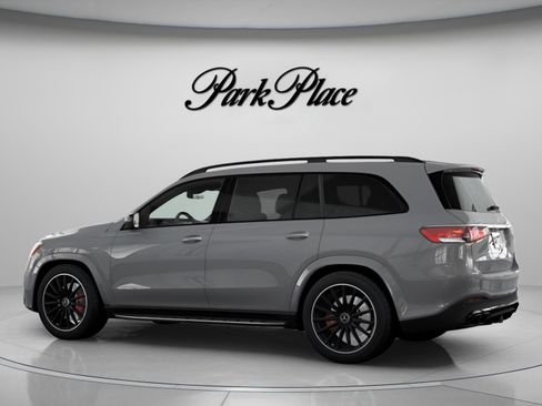 New 2026 Mercedes-Benz GLS 63 AMG 4MATIC image 11