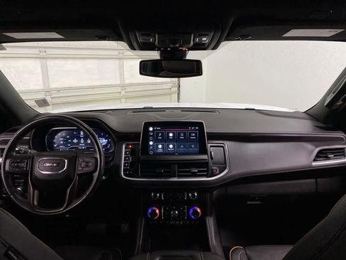 Used 2022 GMC Yukon AT4 image 12