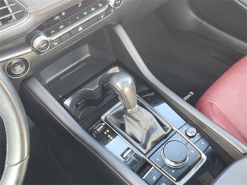 Used 2024 MAZDA MAZDA3 s image 24