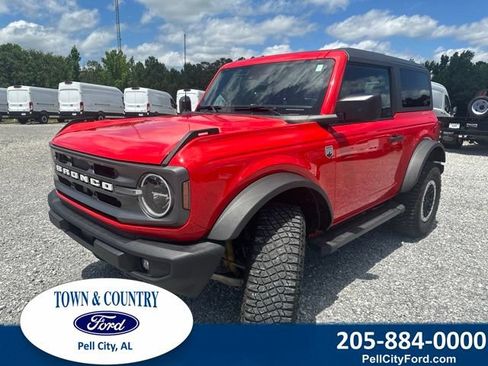 Certified 2023 Ford Bronco Big Bend w/ Sasquatch Package AWD/4WD image 1