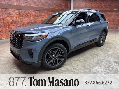 Used 2025 Ford Explorer ST-Line w/ Premium Package