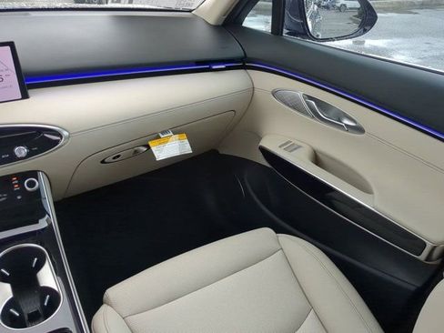 Used 2026 Genesis GV70 2.5T image 16