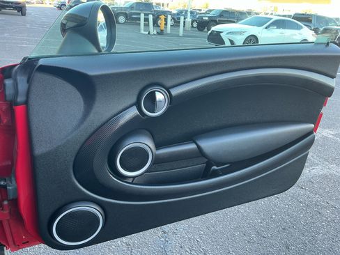 Used 2013 MINI Cooper S image 16