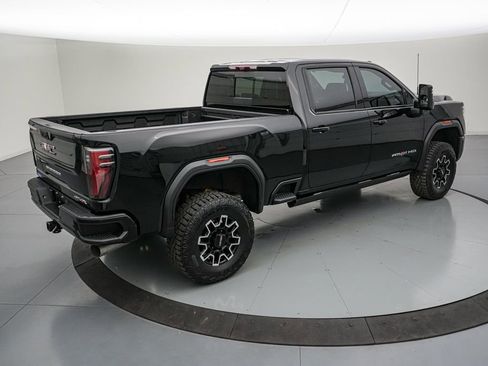 Used 2025 GMC Sierra 2500 AT4X w/ Snow Plow Prep/Camper Package AWD/4WD image 4
