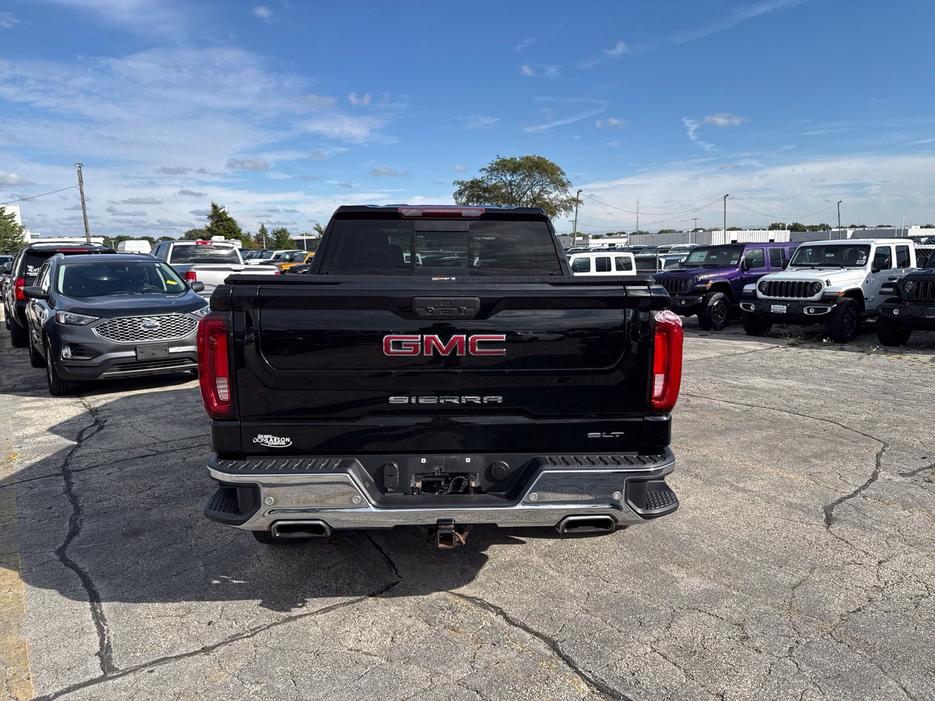 Used 2019 GMC Sierra 1500 SLT w/ SLT Premium Package AWD/4WD image 7