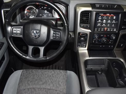 Used 2018 RAM 1500 Big Horn AWD/4WD image 35