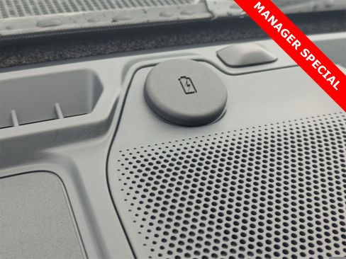 New 2025 Ford Bronco Badlands image 15