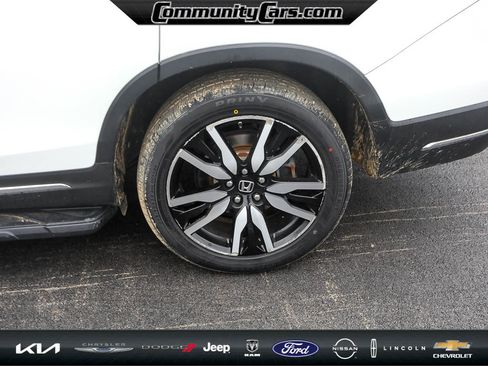 Used 2021 Honda Pilot Elite image 4