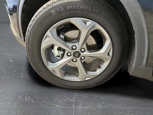 Certified 2025 Ford Escape ST-Line Elite image 31