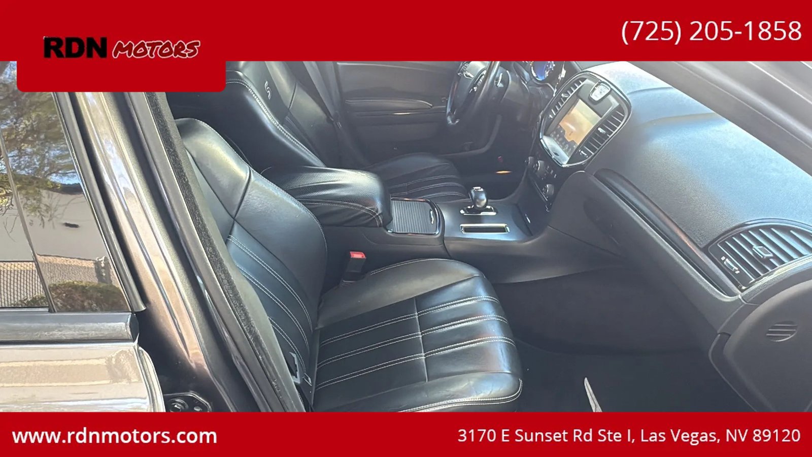 Used 2014 Chrysler 300 S RWD image 13