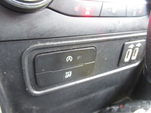 Used 2018 Ford EcoSport SE w/ SE Cold Weather Package image 23