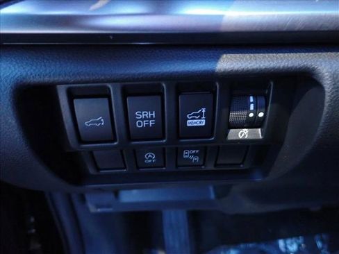 Certified 2022 Subaru Forester Premium image 17