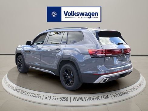 New 2026 Volkswagen Atlas Peak Edition AWD/4WD image 5