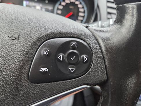 Used 2019 Chevrolet Impala LT FWD image 15