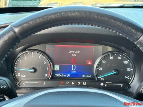 Used 2021 Ford Explorer XLT w/ Equipment Group 202A AWD/4WD image 24