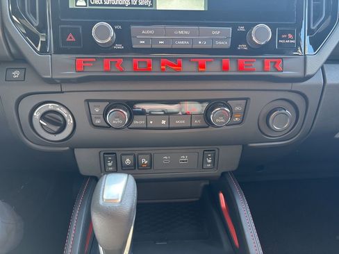 New 2026 Nissan Frontier PRO-4X w/ Pro-4x Convenience Package image 13