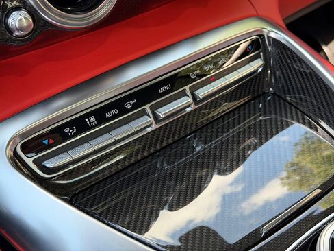 Used 2018 Mercedes-Benz AMG GT S image 25