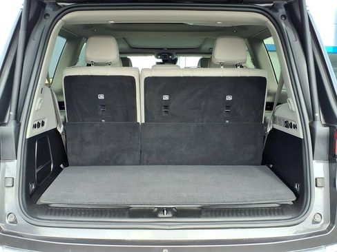 Used 2022 Jeep Wagoneer Series II w/ Premium Group I AWD/4WD image 18