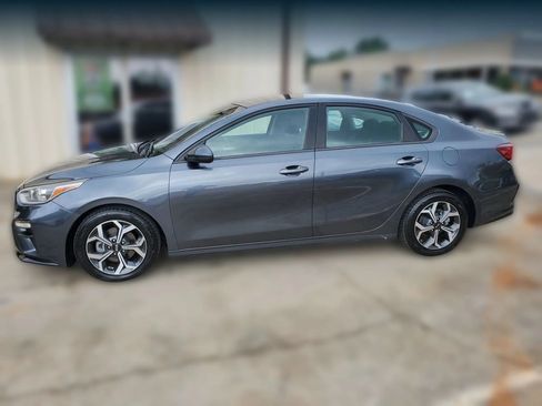 Used 2021 Kia Forte LXS FWD image 8