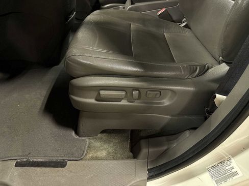 Used 2016 Honda Odyssey EX-L image 24