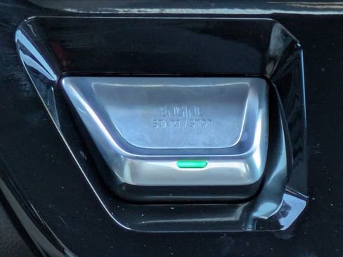 Used 2026 GMC Sierra 2500 Denali w/ Technology Package image 33