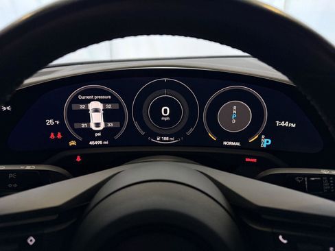 Certified 2021 Porsche Taycan 4S image 21