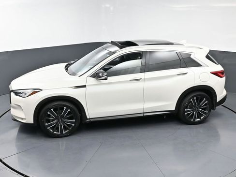 Used 2021 INFINITI QX50 Luxe w/ Appearance Package image 47