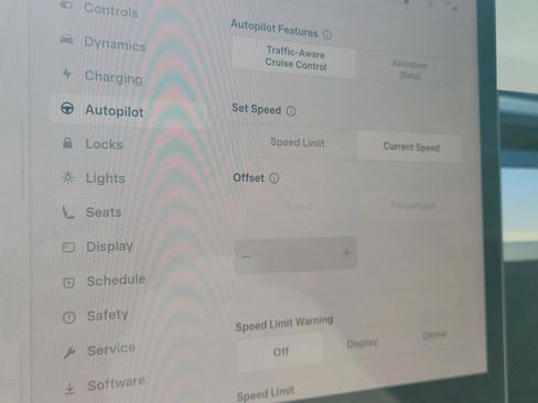 Used 2023 Tesla Model 3 Standard Range image 20